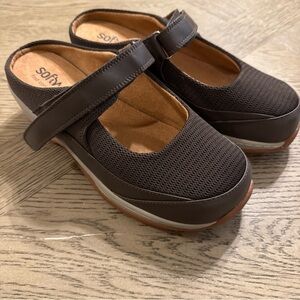 Women's Mary Jane Sneaker Mule, Cement color size 8.5WW